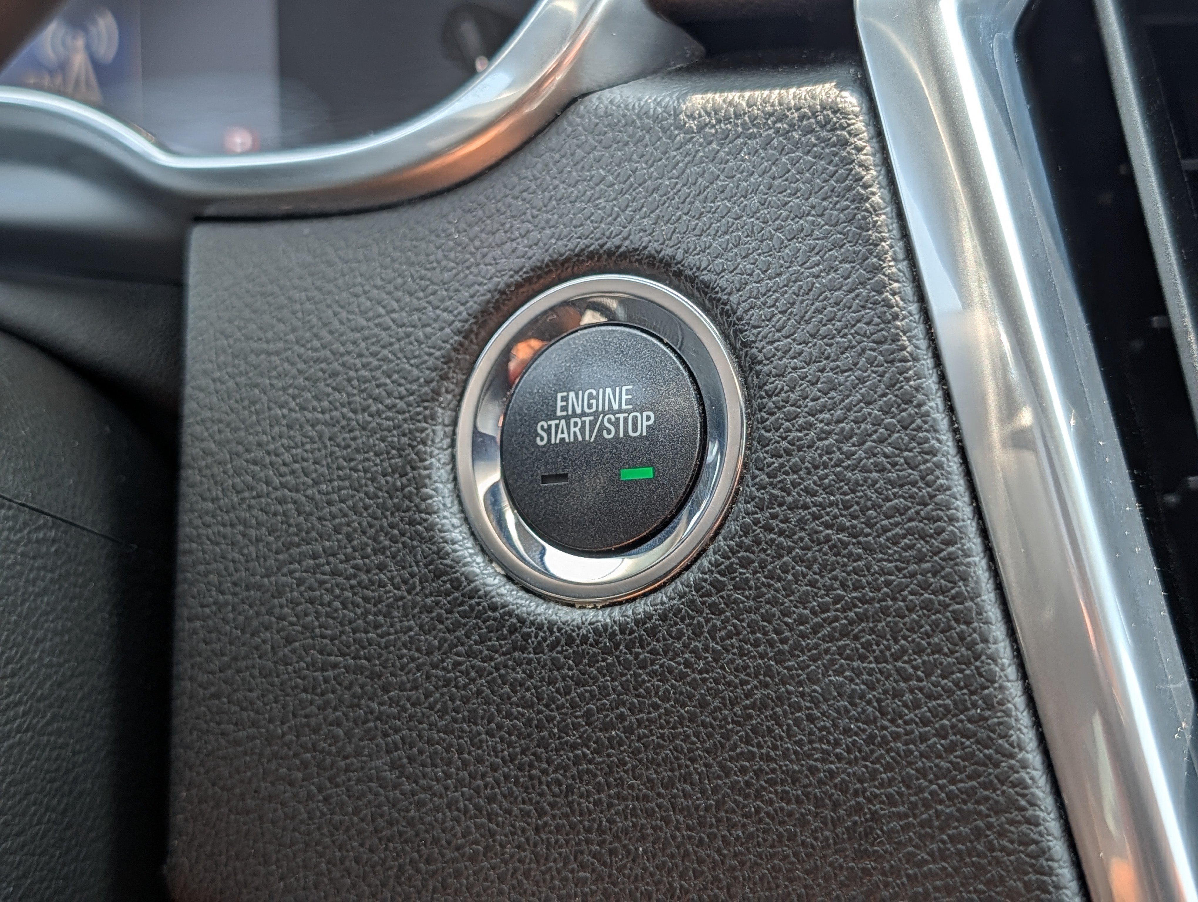 Used 2013 Cadillac SRX Premium AWD/4WD image 32