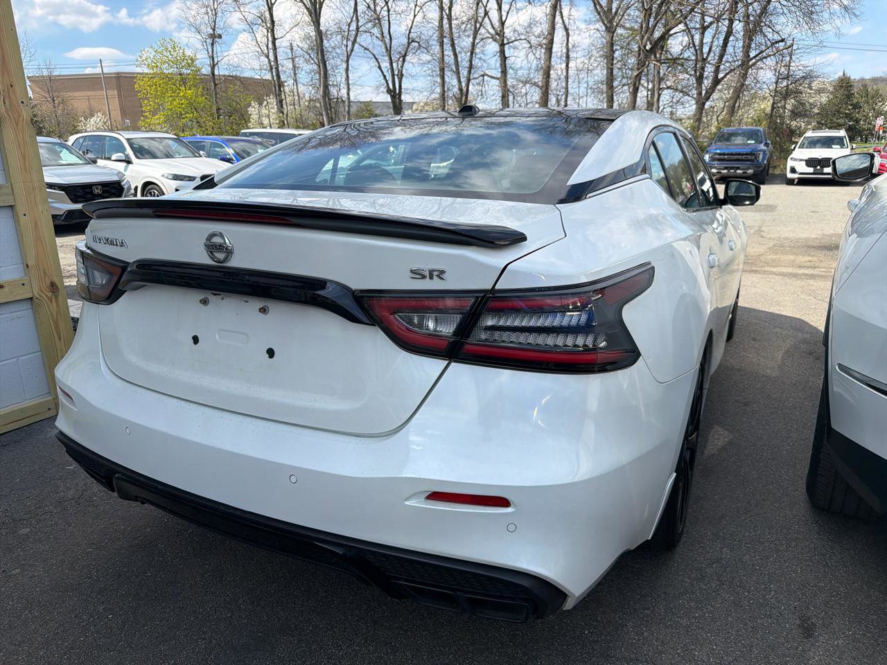 Used 2021 Nissan Maxima SR w/ Sport Mat Group FWD image 6