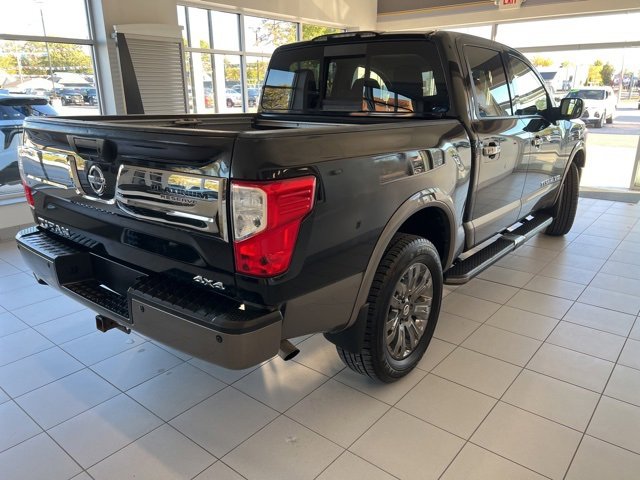 Used 2018 Nissan Titan Platinum Reserve image 7