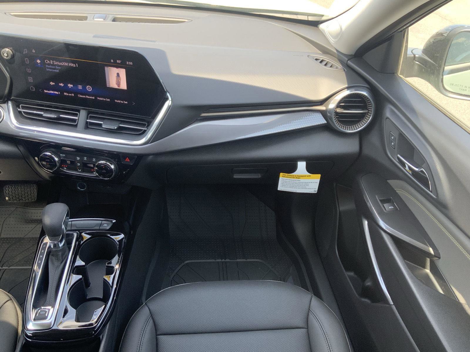 New 2026 Chevrolet Trax ACTIV FWD image 57
