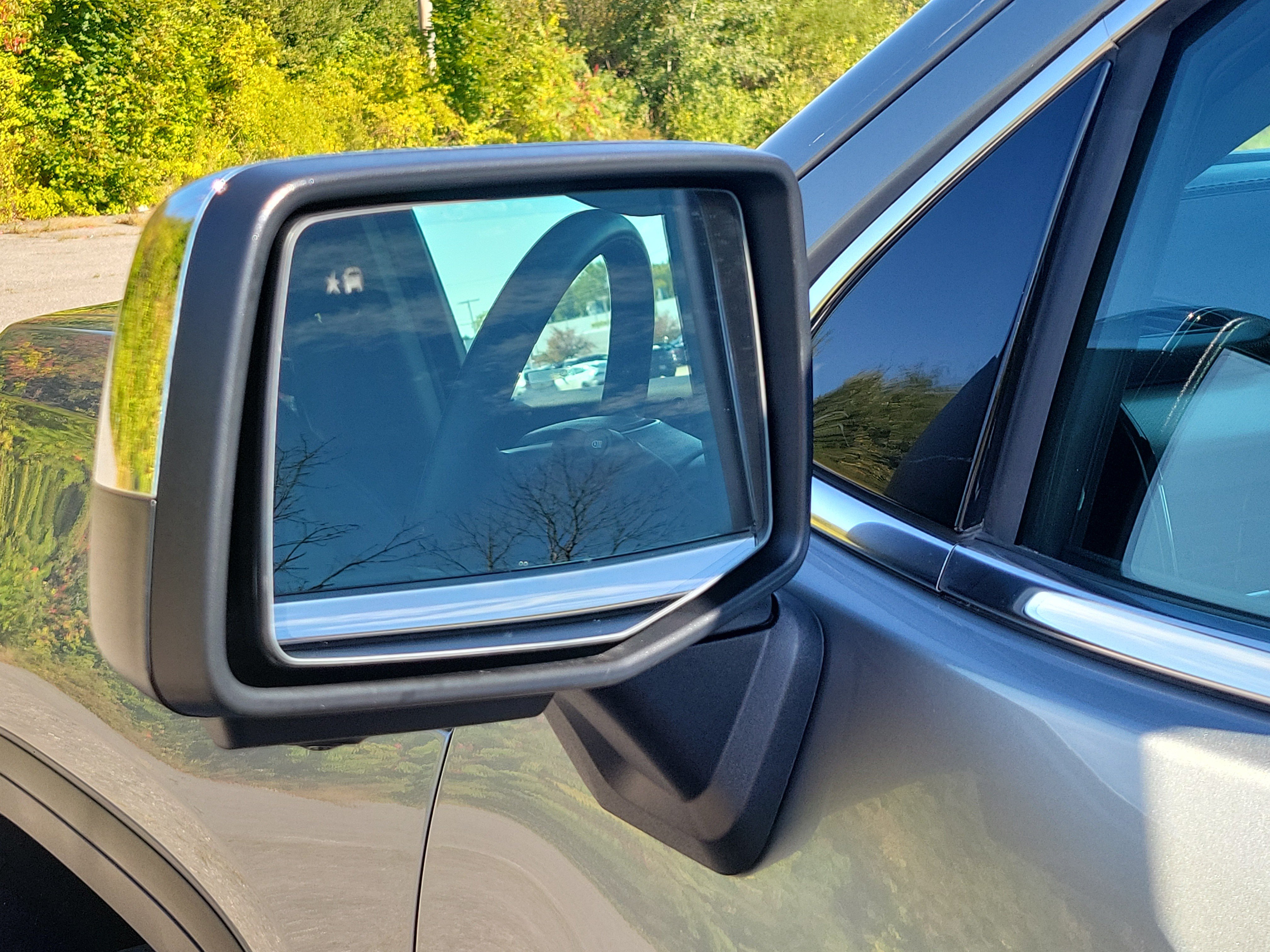 Used 2024 GMC Sierra 1500 Denali AWD/4WD image 10