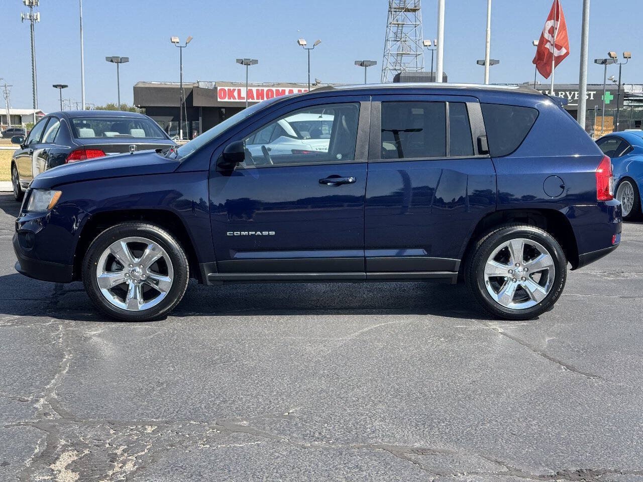 Used 2012 Jeep Compass Limited w/ Sun/Sound Group FWD image 8