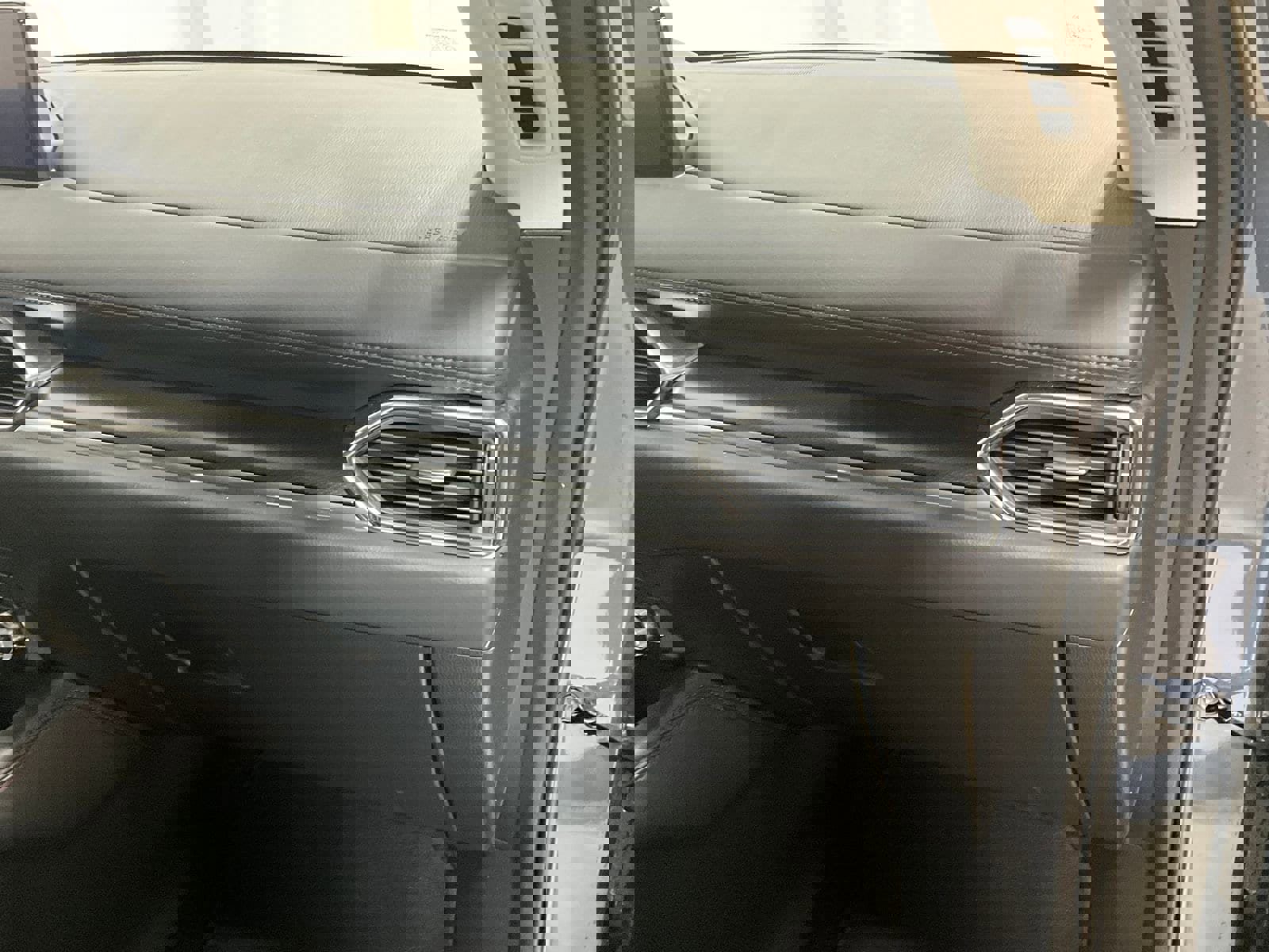 Used 2025 MAZDA CX-5 Carbon Edition image 16