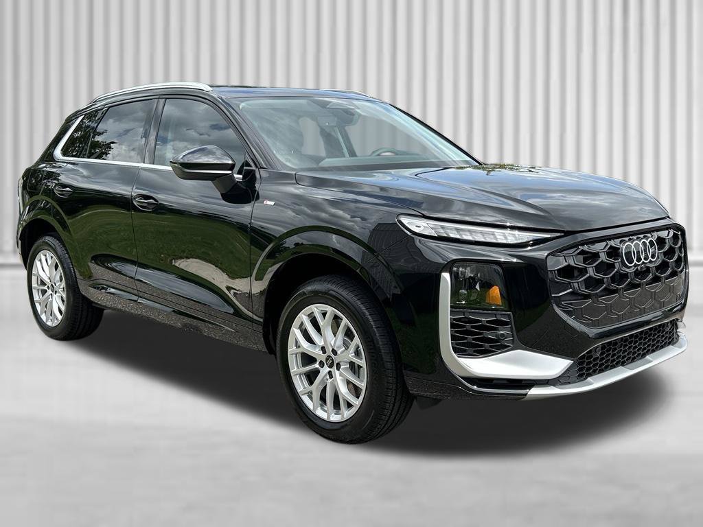 New 2026 Audi Q3 quattro 2.0T AWD/4WD image 7