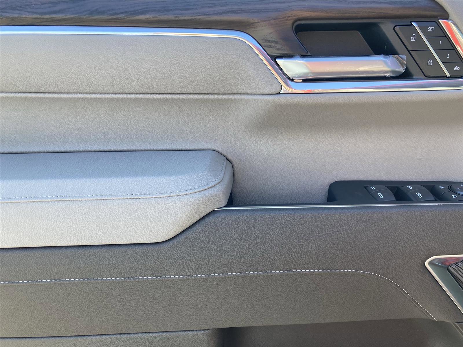 New 2026 GMC Sierra 1500 SLT w/ SLT Premium Plus Package image 23