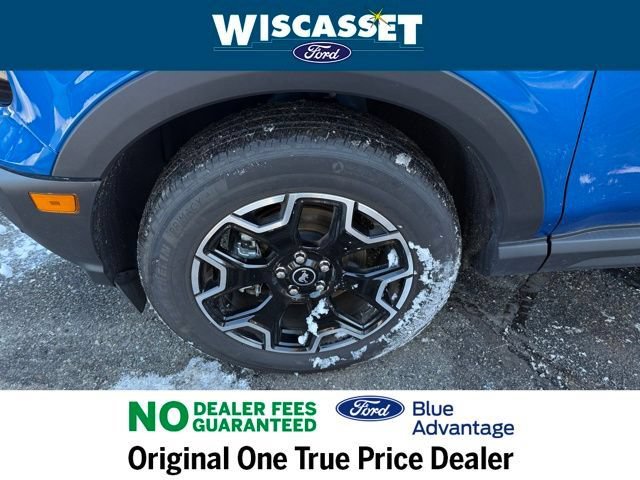 Certified 2025 Ford Bronco Sport Outer Banks w/ Outer Banks Tech Package+ AWD/4WD image 33