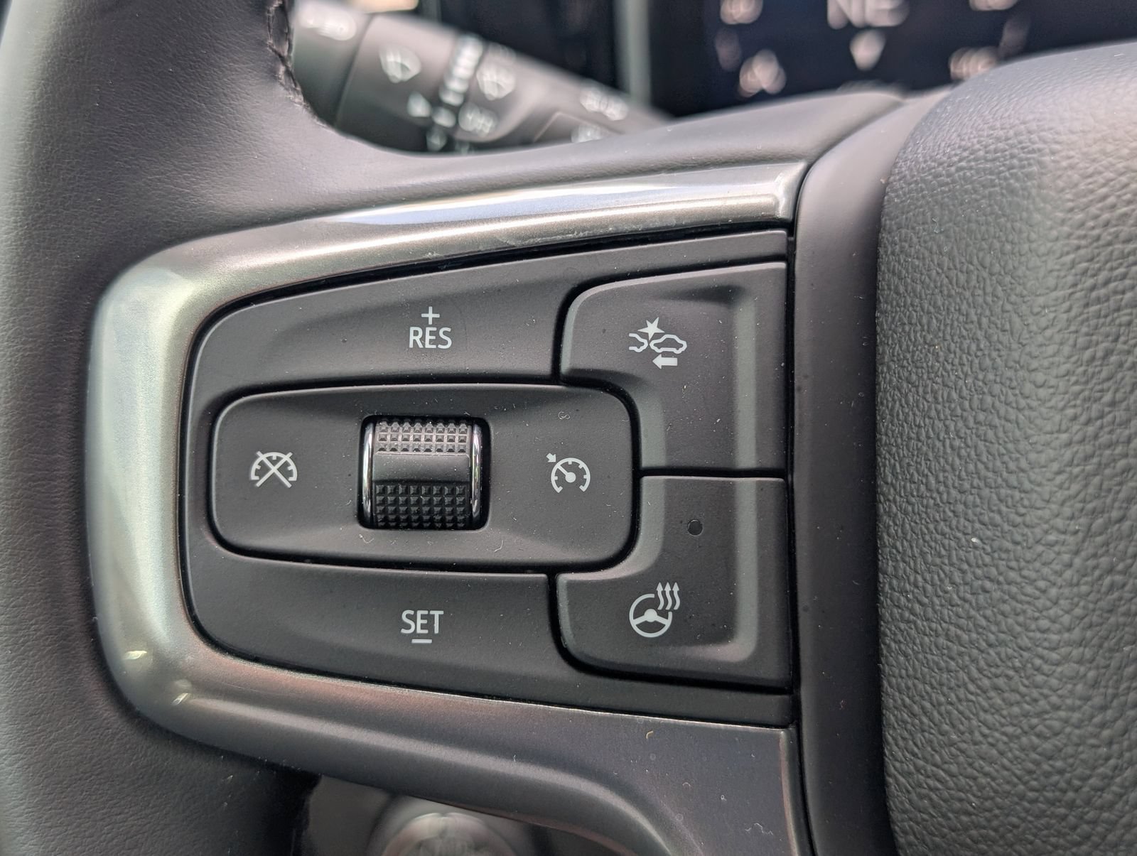 Used 2026 Chevrolet Silverado 1500 LT AWD/4WD image 23