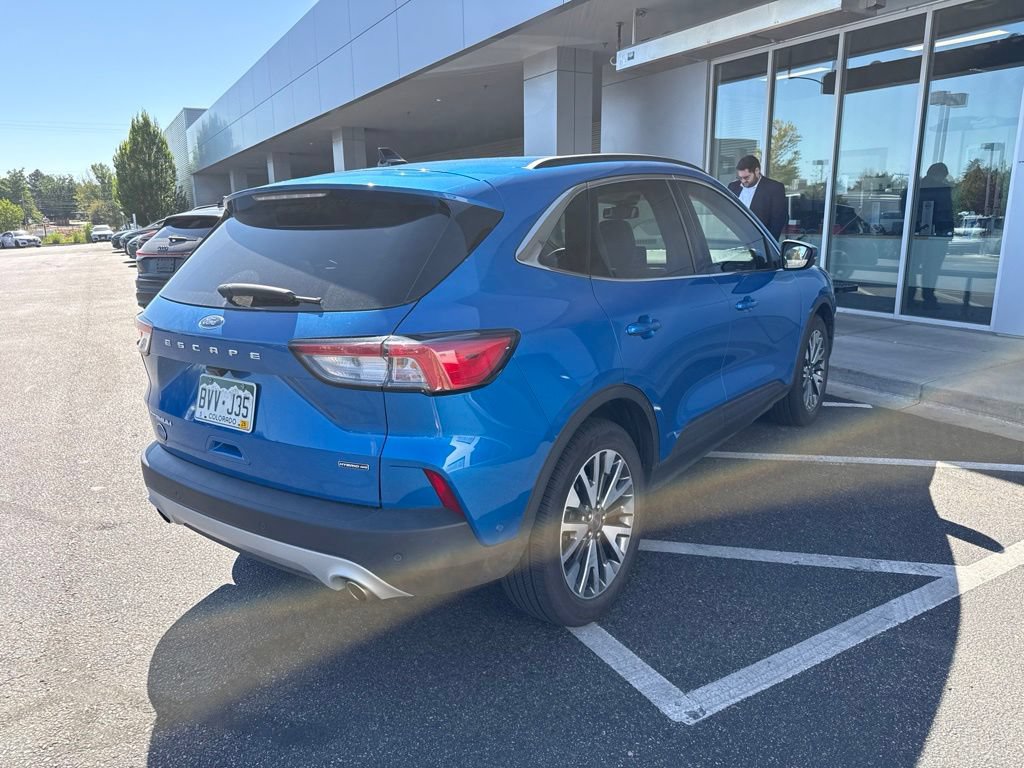Used 2020 Ford Escape Titanium AWD/4WD image 3