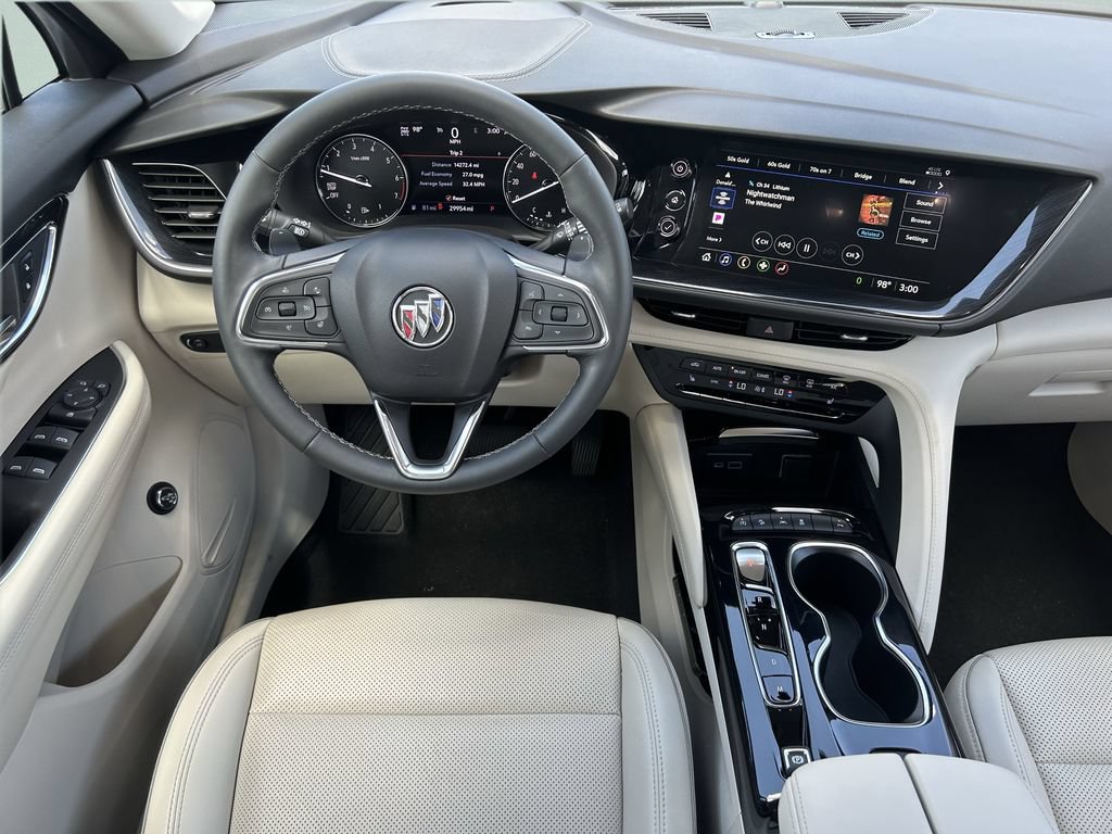 Used 2023 Buick Envision Essence AWD/4WD image 17