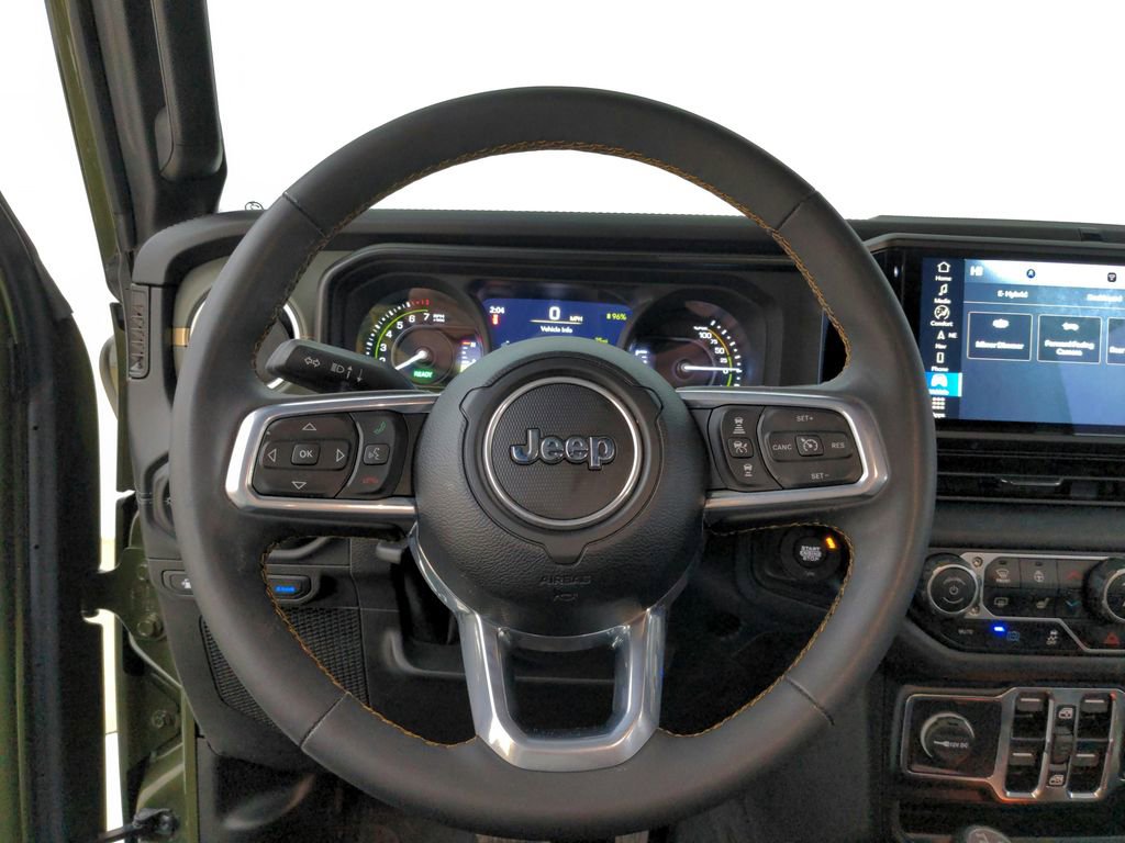 Used 2024 Jeep Wrangler High Altitude AWD/4WD image 21