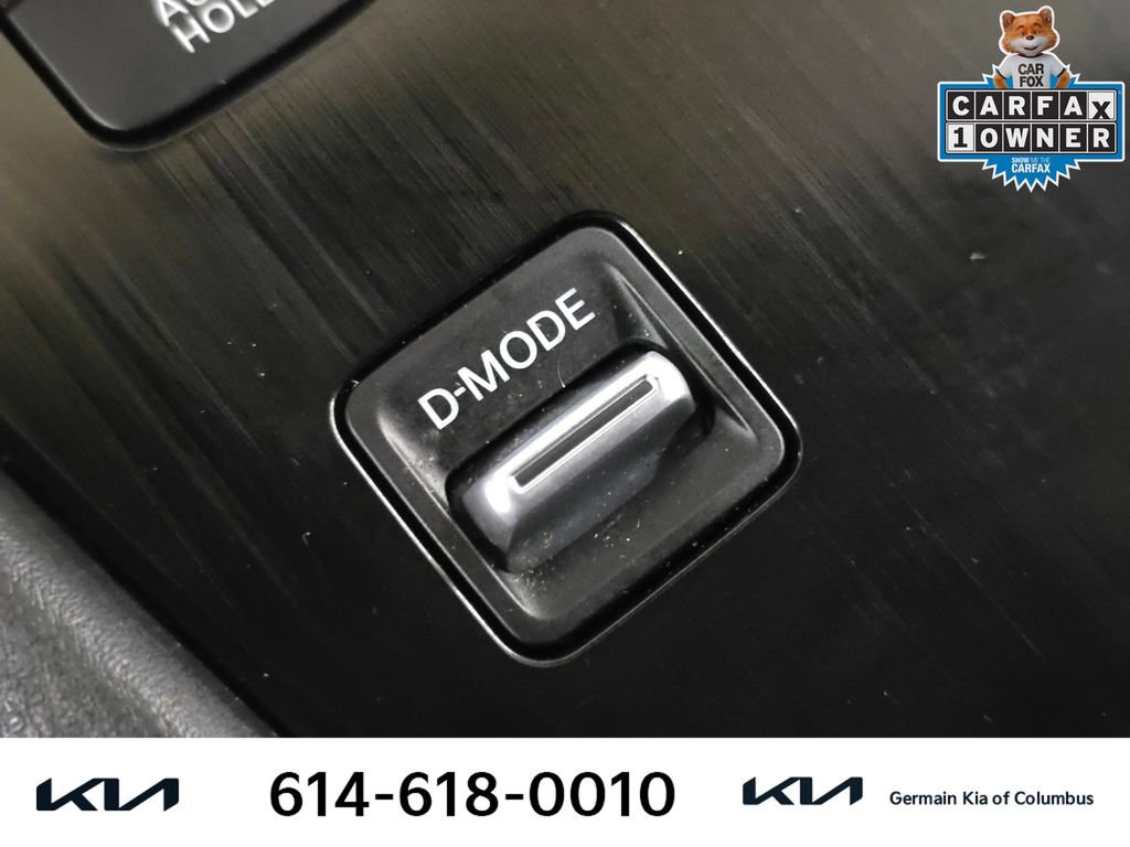 Used 2025 Nissan Rogue SL image 29