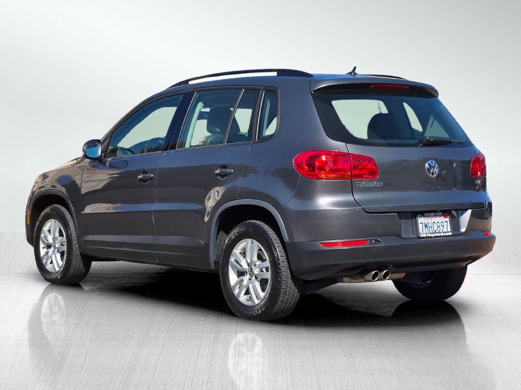 Used 2016 Volkswagen Tiguan S FWD image 7