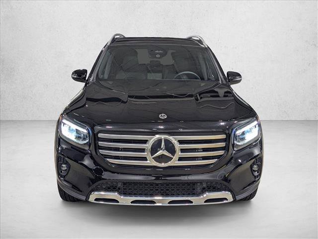 Used 2026 Mercedes-Benz GLB 250 image 2