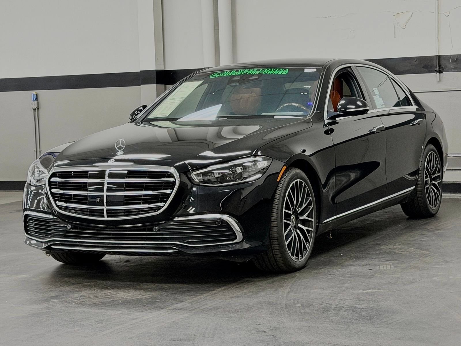 Used 2024 Mercedes-Benz S 580 4MATIC Sedan image 4
