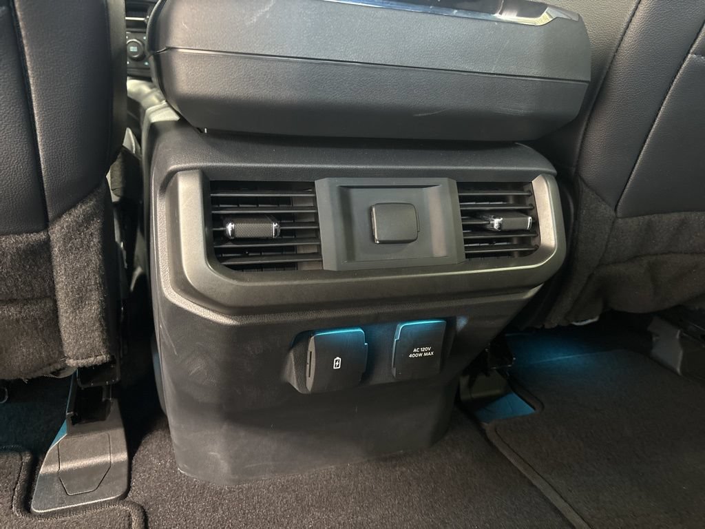 Used 2024 Ford F150 Lariat AWD/4WD image 19