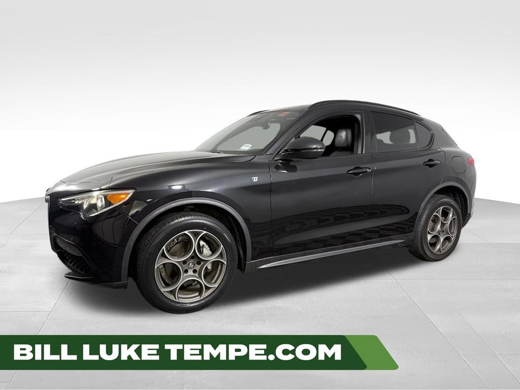 Used 2023 Alfa Romeo Stelvio Ti AWD/4WD image 1