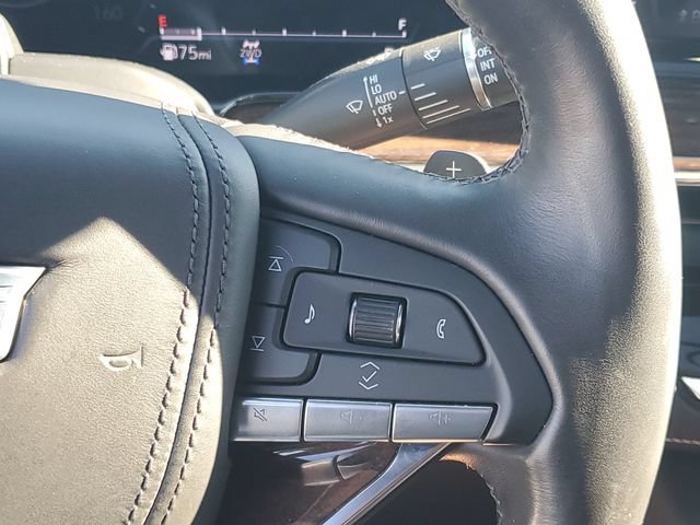 Certified 2022 Cadillac Escalade Premium Luxury Platinum AWD/4WD image 22