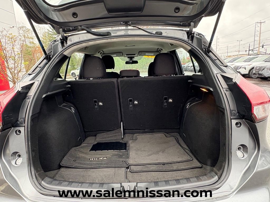 Used 2021 Nissan Kicks SR FWD image 20