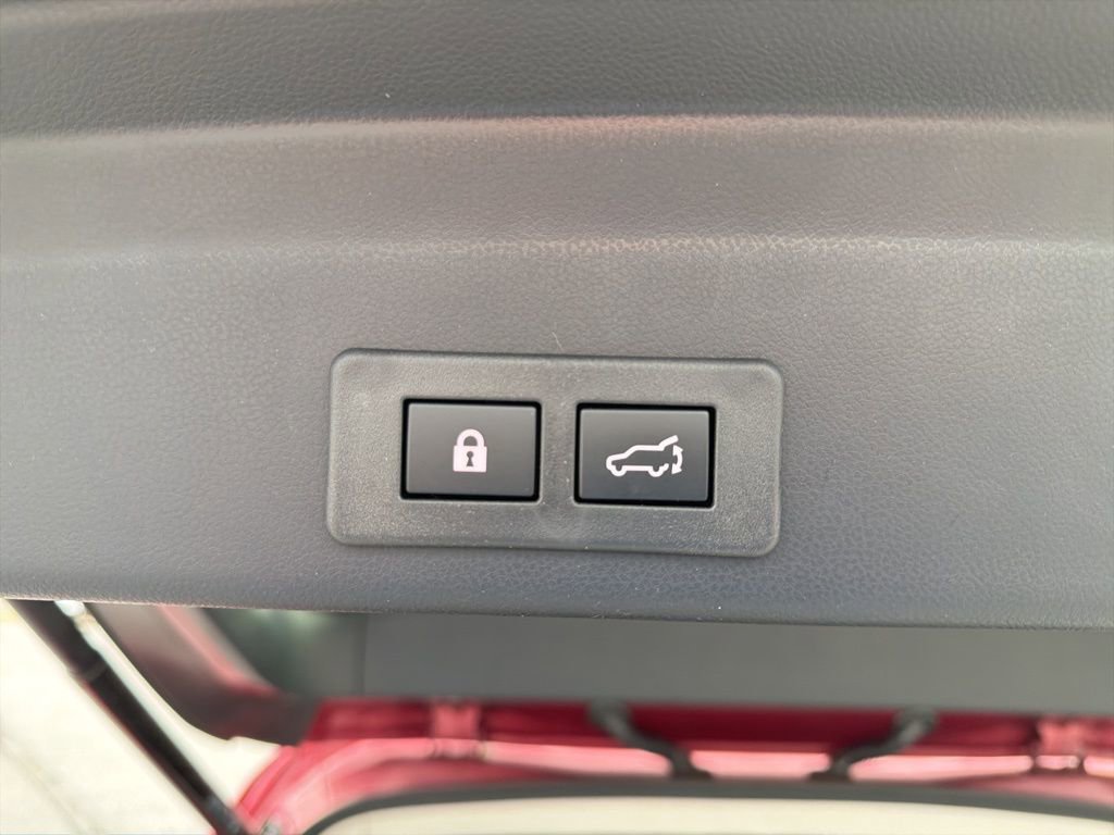 Certified 2025 Subaru Ascent Premium image 19