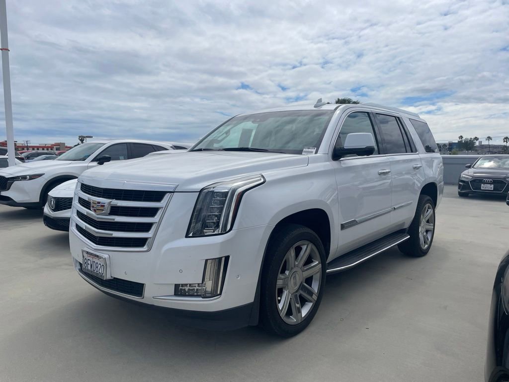 Used 2019 Cadillac Escalade Luxury RWD image 5