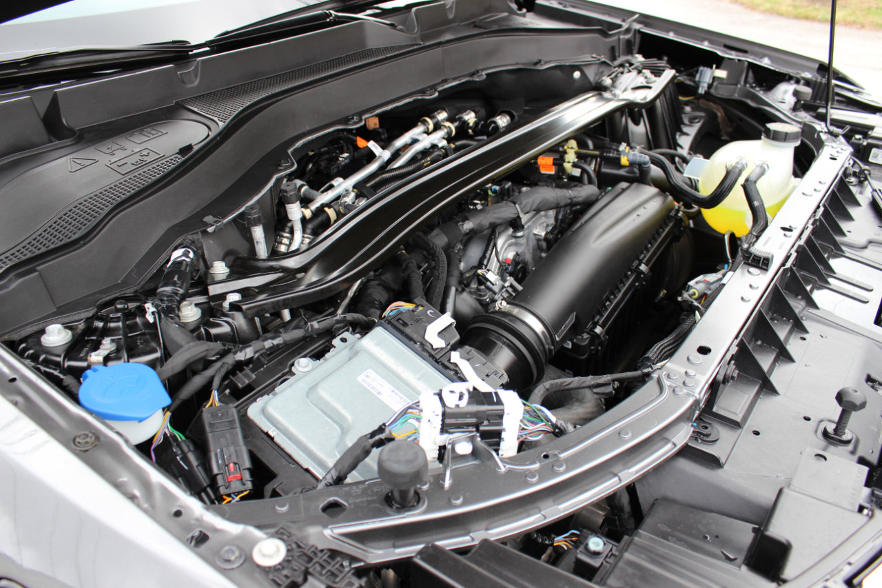 Used 2025 Ford Explorer Platinum w/ LUX Leather Package image 11