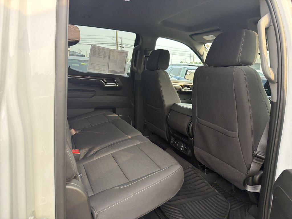 Used 2024 GMC Sierra 1500 Elevation AWD/4WD image 17