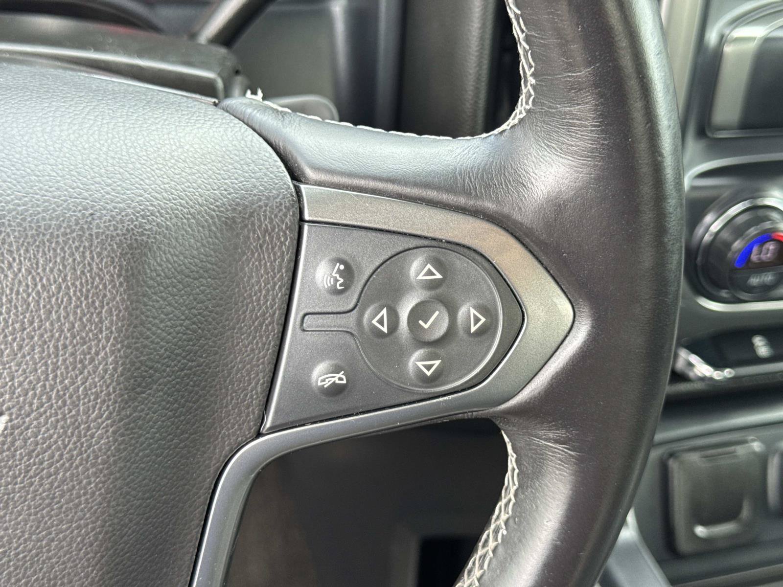 Used 2018 Chevrolet Silverado 1500 LT w/ All Star Edition AWD/4WD image 12