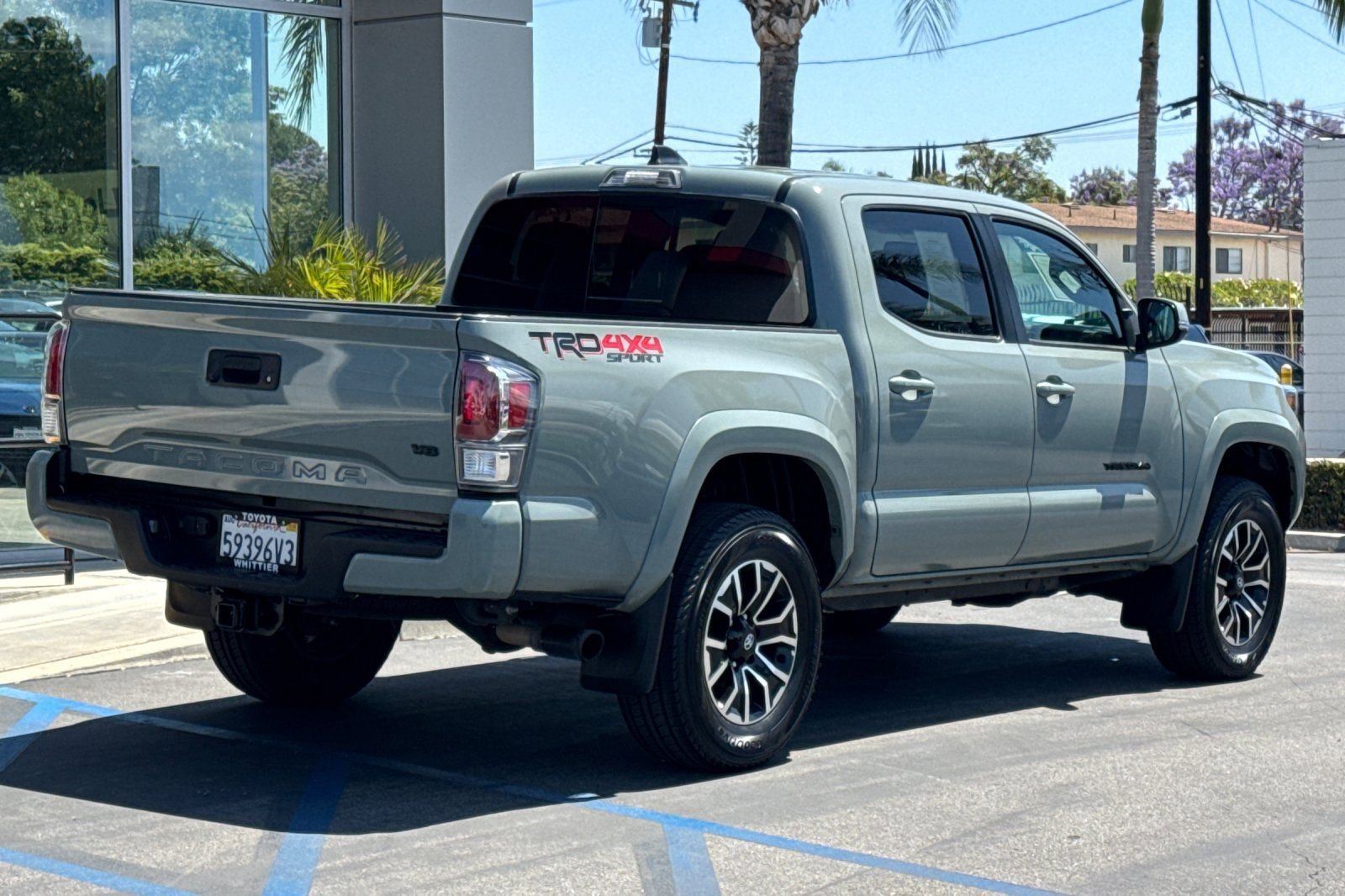 Used 2023 Toyota Tacoma TRD Sport w/ Black Out Package (TMS) AWD/4WD image 5