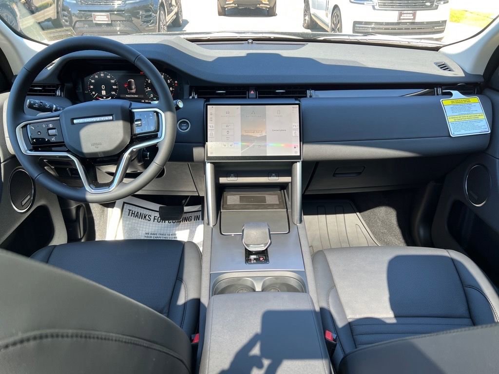 New 2025 Land Rover Discovery Sport S image 30