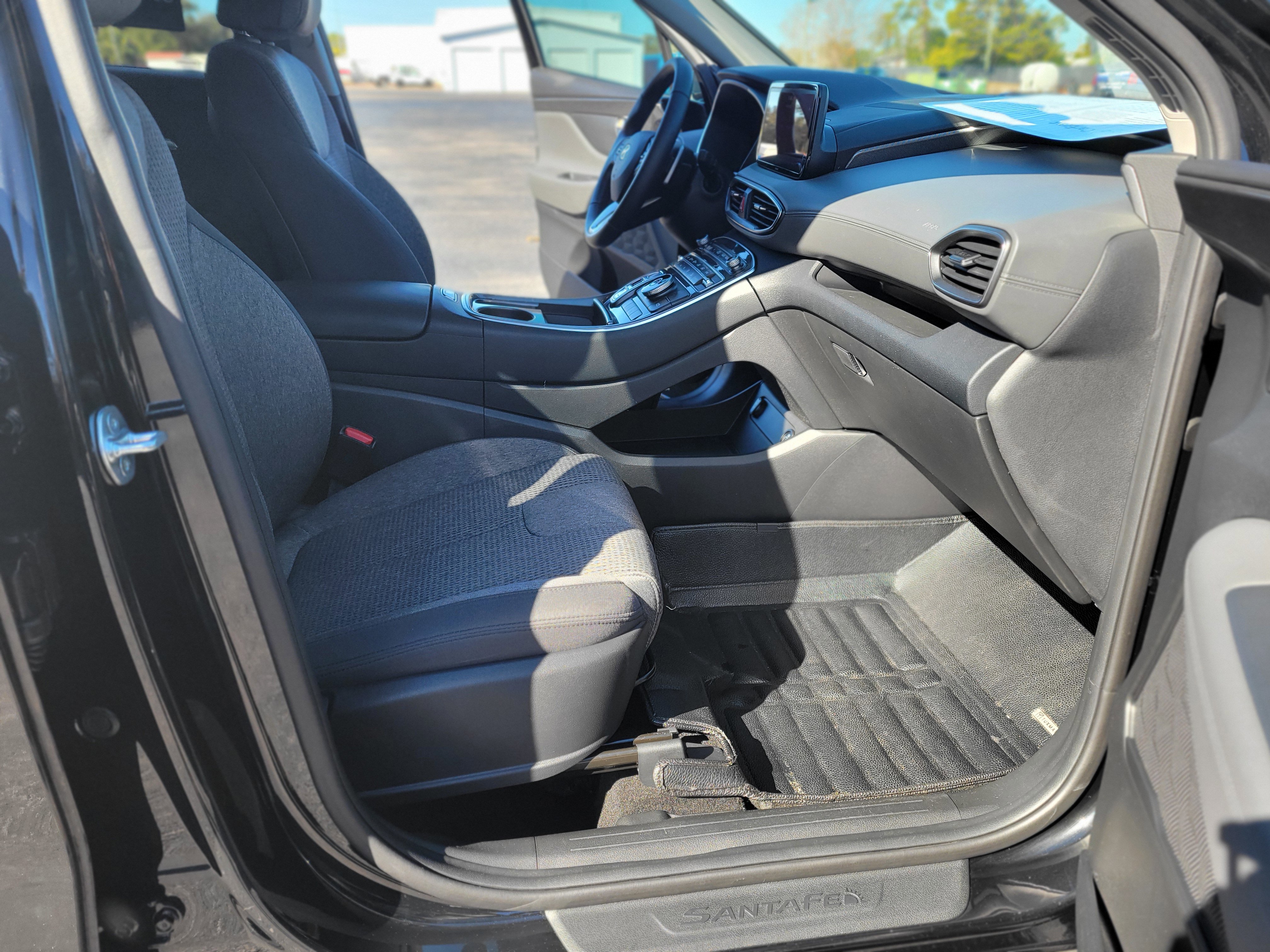 Used 2023 Hyundai Santa Fe SEL image 31