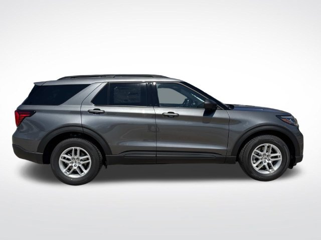 New 2027 Ford Explorer Active w/ Active Comfort Package RWD image 8