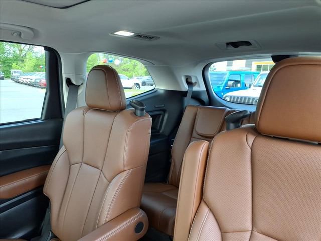 Used 2024 Subaru Ascent Touring w/ Popular Package #2 image 17