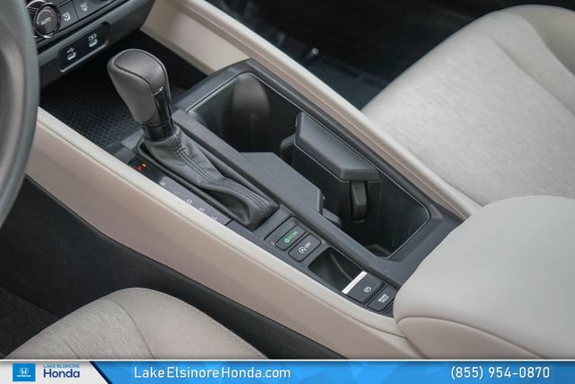 Certified 2025 Honda Accord SE image 22
