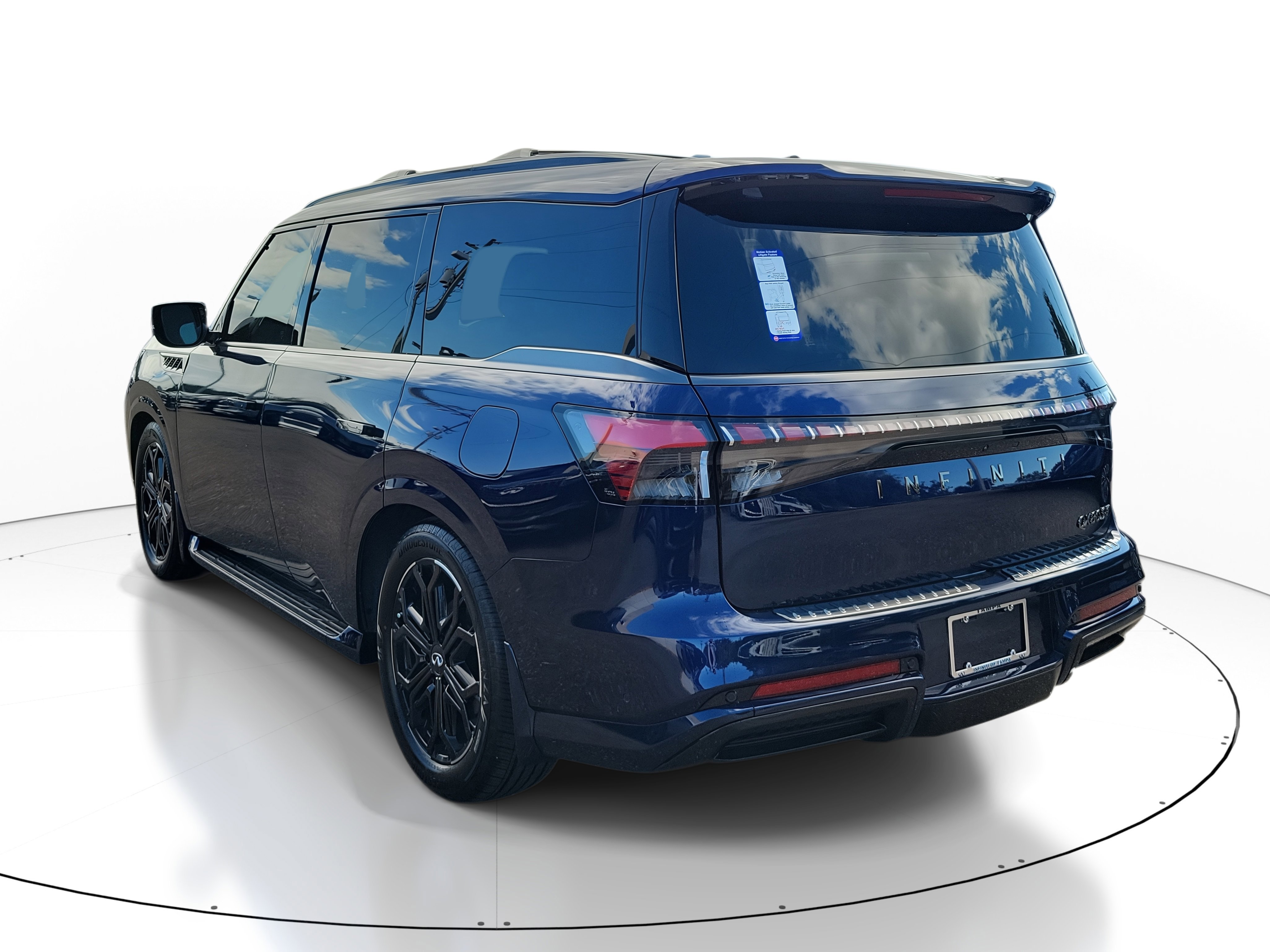 New 2026 INFINITI QX80 4WD w/ Sport Exterior Package image 4