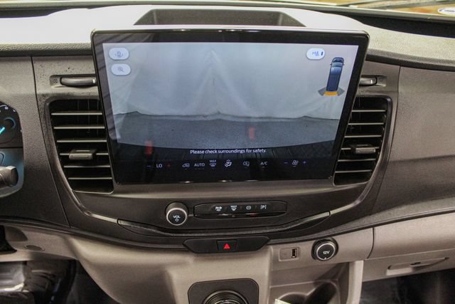 Certified 2023 Ford E-Transit Low Roof RWD image 23