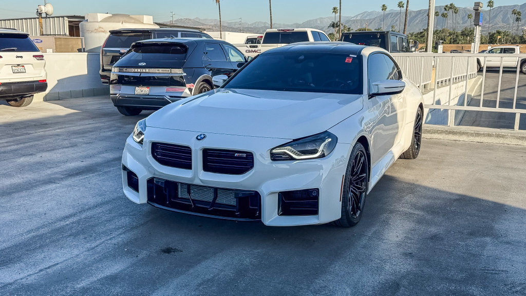 Used 2025 BMW M2 w/ Lighting Package RWD image 4