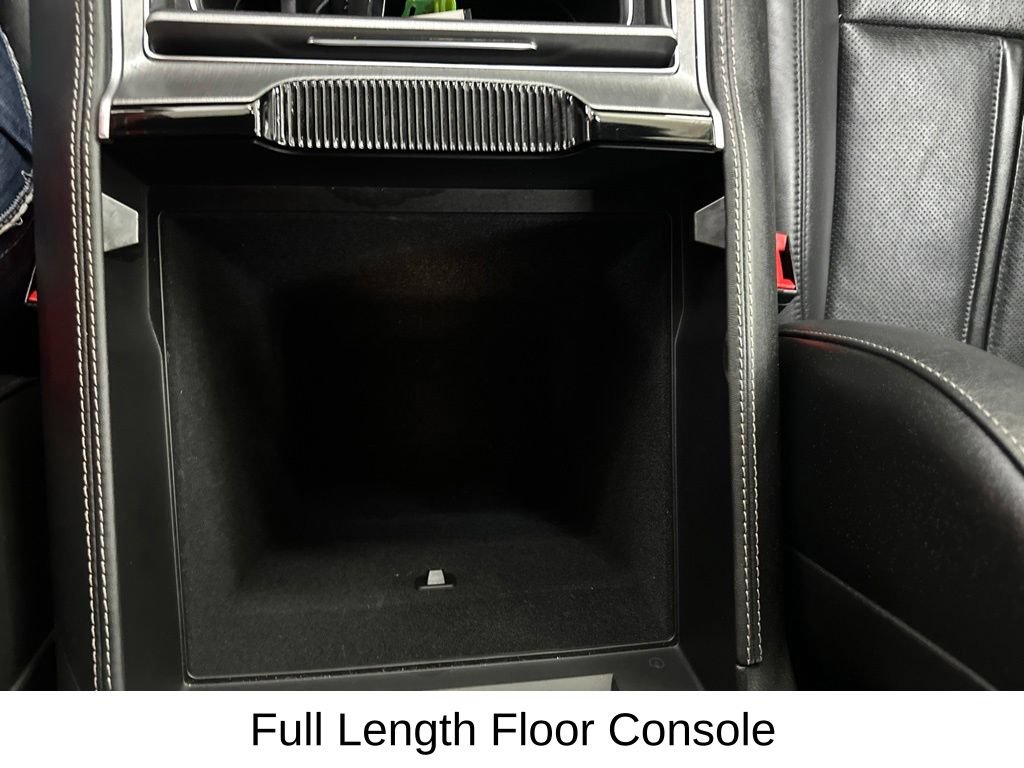 Used 2025 Jeep Wagoneer L Series II w/ 8-pass Seating Package AWD/4WD image 54