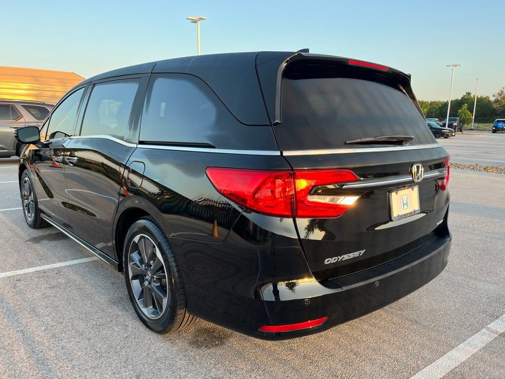 Certified 2022 Honda Odyssey Elite image 6