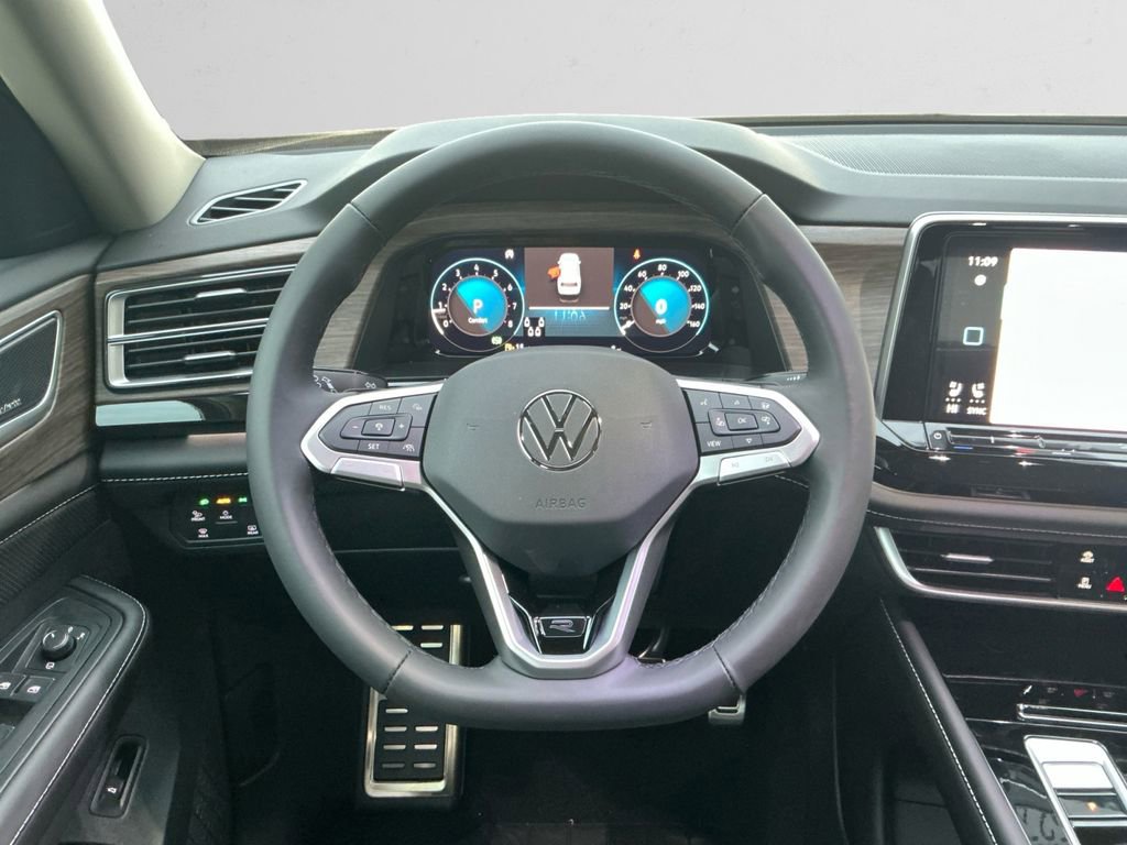 New 2026 Volkswagen Atlas SEL Premium R-Line image 12