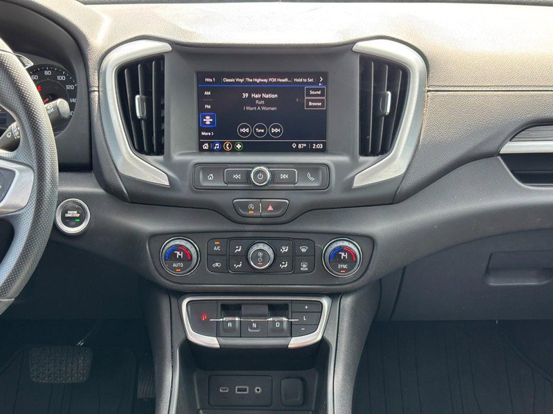 Used 2023 GMC Terrain SLE w/ Driver Convenience Package FWD image 13