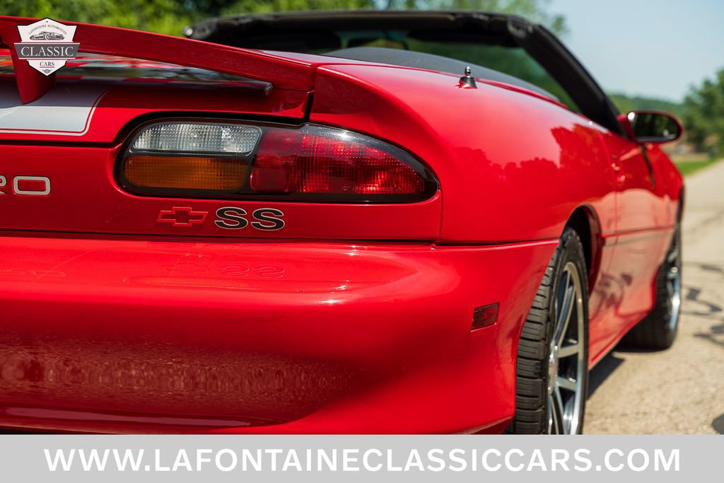 Used 2002 Chevrolet Camaro Z28 w/ SS Performance/Appearance Pkg RWD image 46