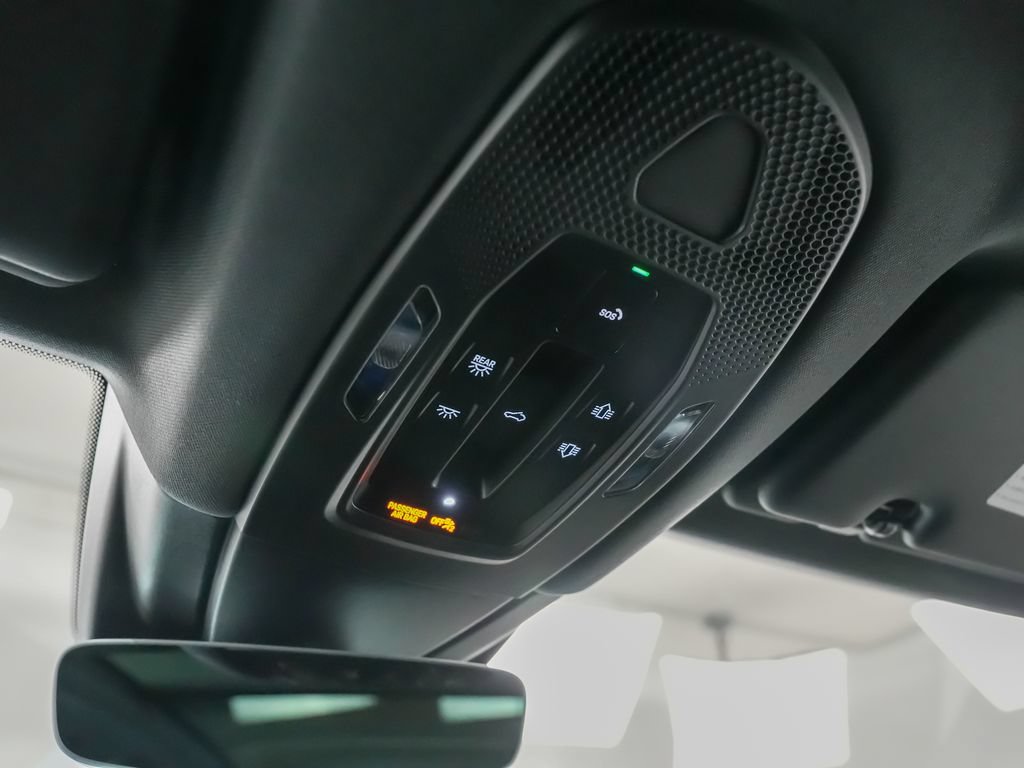 New 2026 Porsche Cayenne AWD/4WD image 28