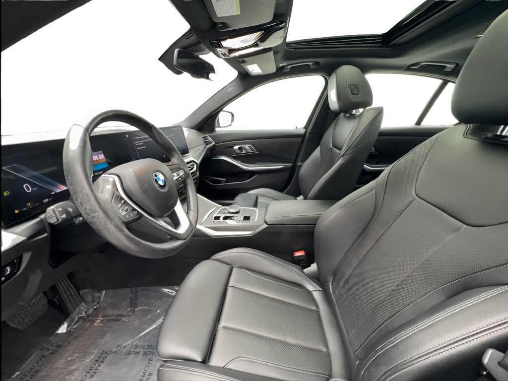 Used 2023 BMW 330i Sedan w/ Convenience Package RWD image 22