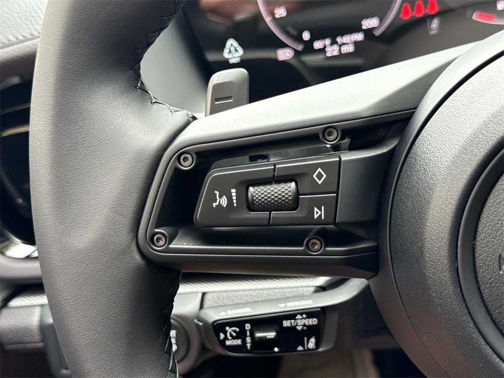 New 2025 Porsche Panamera 4 image 13