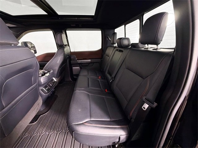 Used 2022 Ford F150 Lariat w/ Equipment Group 502A High image 23