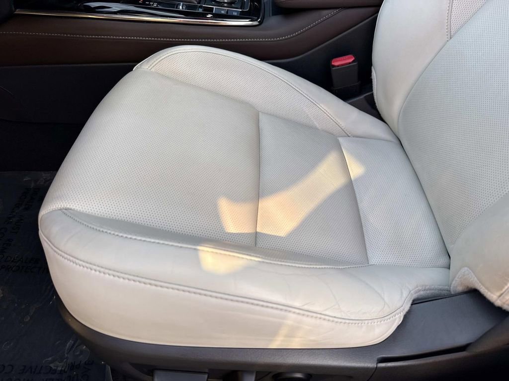 Used 2021 MAZDA CX-30 AWD 2.5 S w/ Premium Package image 28