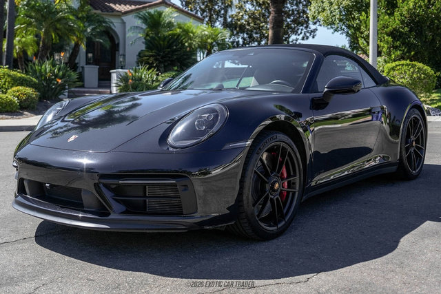 Used 2024 Porsche 911 Cabriolet image 20