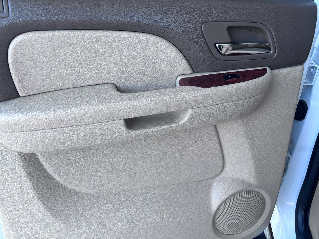 Used 2014 GMC Sierra 2500 SLT w/ SLT Convenience Package image 20