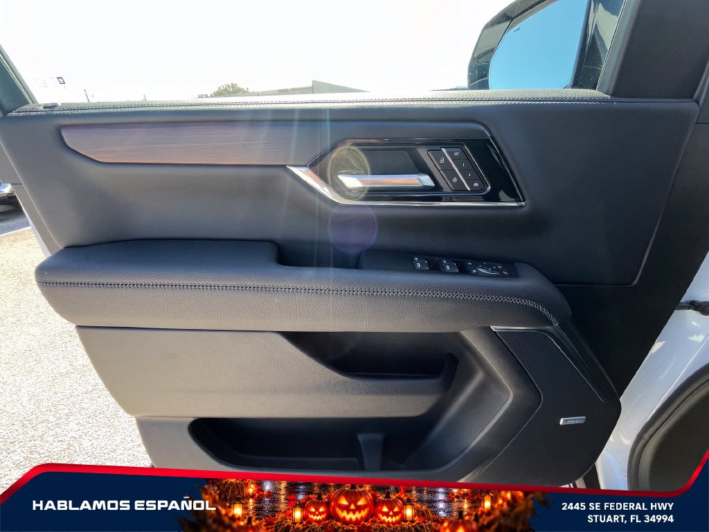 New 2026 GMC Yukon Denali w/ Denali Reserve Package AWD/4WD image 24