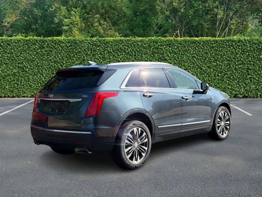 Used 2019 Cadillac XT5 Luxury FWD image 3
